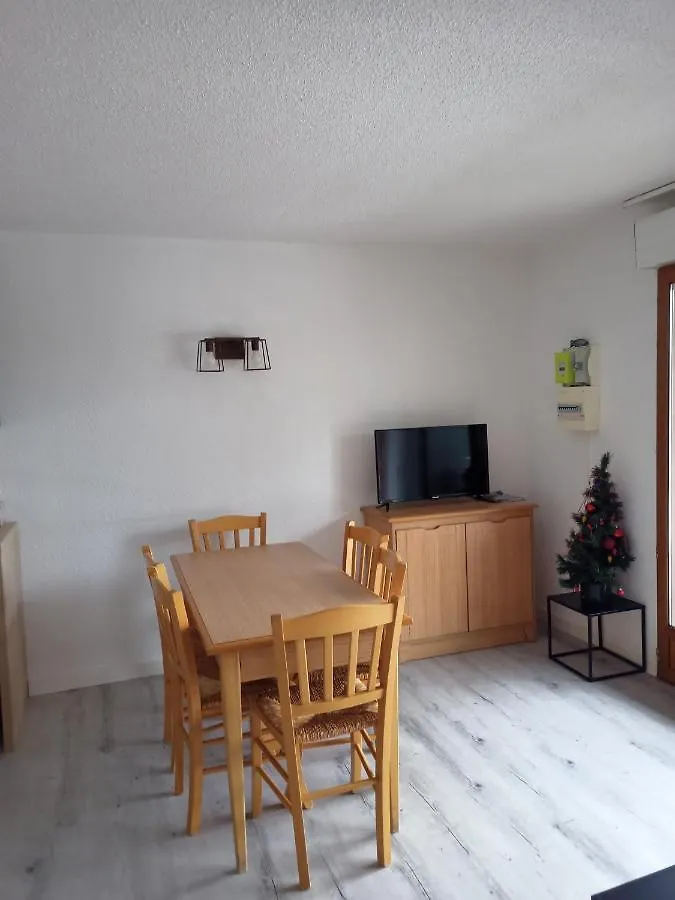 T3 Avec Terrasse 6 Personnes, La Joue Du Loup Apartment 0*,